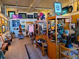 Arts & Artisans Fine Art Gallery