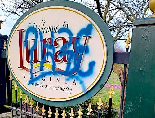 Graffitti on greenway