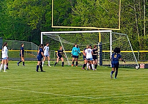 PCHS G_Socc@Rapp_04_24_23