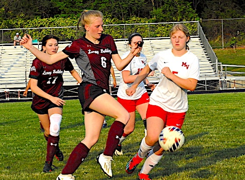 Hazel Parlett_LHS_girls soccer