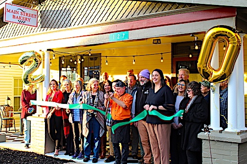 Main Street Bakery_12_04_23